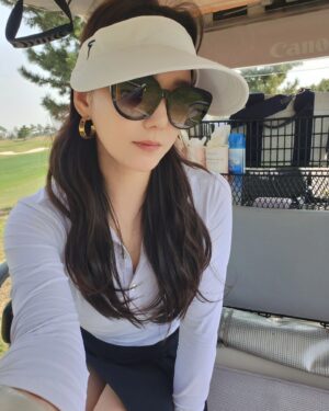 Lee So-yeon Instagram - #힐링타임
#스트레스안녕 
#골프사랑 ♡