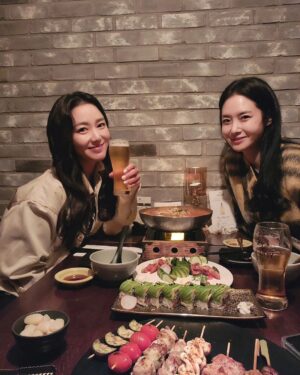 Lee So-yeon Instagram - #베프랑♡ #애셋맘 ㅋ
#수다수다 
#스트레스해소 ^.^