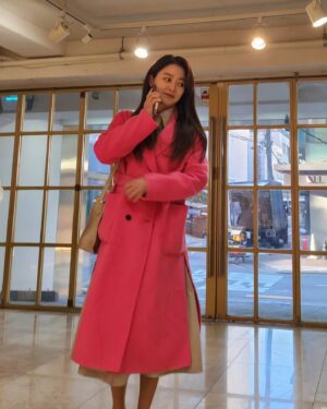 Lee So-yeon Instagram - #새벽촬영
#넘춥당
#끝