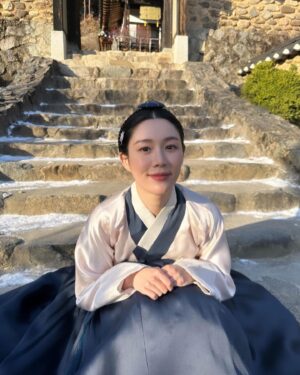 Lee Da-in Instagram - 드디어 연인 첫방 하루 전💗
왜 이렇게 떨리지,,🥹