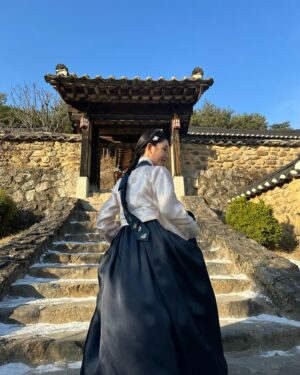 Lee Da-in Instagram - 드디어 연인 첫방 하루 전💗
왜 이렇게 떨리지,,🥹