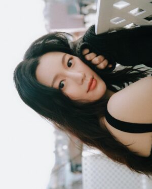 Lee Da-in Instagram - 𝓓𝓮𝓬𝓮𝓶𝓫𝓮𝓻