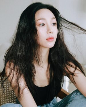 Lee Da-in Instagram - 𝓓𝓮𝓬𝓮𝓶𝓫𝓮𝓻