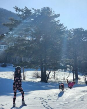 Lee Hae-young Instagram - 용평에서.. 스키내복 입꼬😁~ 날씨가😍