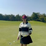 Lee Ju-yeon Instagram - 골프 시이작 ⛳️🌷💗💓 #GFORE_INVITATIONAL2024