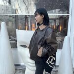 Lee Ju-yeon Instagram - 나 무스탕 좋아하네 🤎