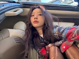 Lee Sae-rom Instagram - 🍁🫶🏻