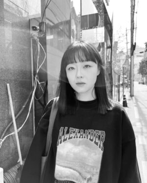 Lee Sang-hee Instagram - 오랜만에 :)
!!!!

오늘도 좋은 날❣️되어요