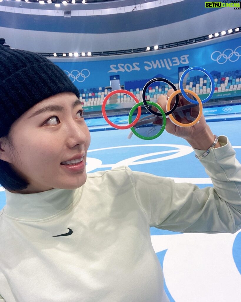 Lee Sang-hwa Instagram - Went SSK at the oval⛸❄️😎 #얼음위에서 #드디어방문완