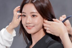 Lee Se-hee Instagram - 컷과 동시에 빵 ㅎㅎㅎ
⭐️메디올⭐️은 사랑💛입니다