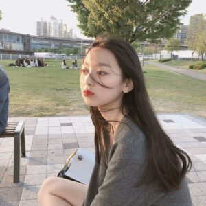 Lee Soo-min Thumbnail - 27K Likes - Most Liked Instagram Photos