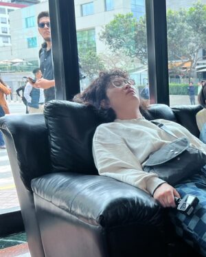 Lee Won-ji Instagram - 뉴역에서도 구쭈 많이 샀댜ㅑㅑ🗽🗽
페루 아마존 가보자고오🗺️🛌
#지구마불세계여행2