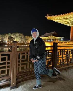 Lee Won-ji Instagram - 와 2박3일 전국일주 잼있다 와ㅏ~ #k오리앤탈