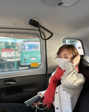 Lee Yeon-hee Instagram - 걷고,또 걷고.1