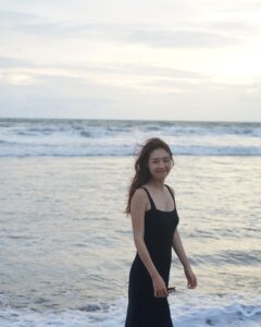 Lee Yeon-hee Instagram - 긴머리 사진 올려보기~ 추억추억!