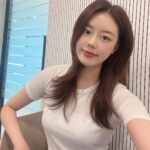Lee Yoo-jin Instagram - 📖💓