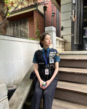 Lee Yoo-jin Instagram - 출동이다 !👮✌️