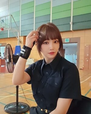 Lee Yu-ri Thumbnail - 8.7K Likes - Most Liked Instagram Photos