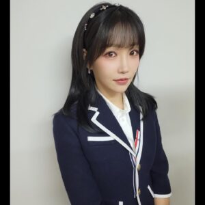 Lee Yu-ri Thumbnail - 7.5K Likes - Most Liked Instagram Photos