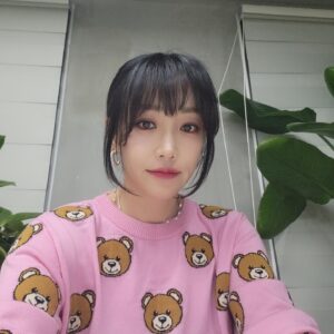 Lee Yu-ri Thumbnail - 5.5K Likes - Most Liked Instagram Photos