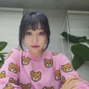 Lee Yu-ri Thumbnail - 5.1K Likes - Most Liked Instagram Photos