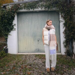 Lena Meckel Instagram - NO DUCK DOWN - Federfrei und trotzdem warm durch den Winter🤍🦆| Anzeige @opus_fashion