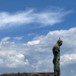 Leonor Seixas Instagram - Emocionada. Concretizei mais um sonho. Finalmente conheci Pompeia, que na verdade se diz Pompeios. É tão mais magnífica do que imaginei!!! Esta cidade romana ficou conhecida por ter sido o palco de uma enorme erupção vulcânica do Monte Vesúvio, que destruiu tudo. Foi em 79dc.