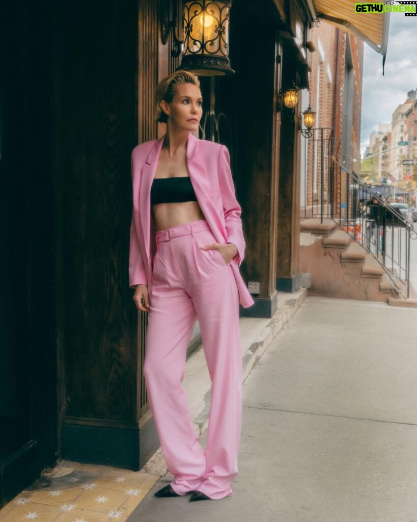 Leslie Bibb Instagram - numéro netherlands x moi... thanks for having me and reminding me how cool #littleitaly is... and thanks to the whole creative team that day...y'all killed it... xolb
