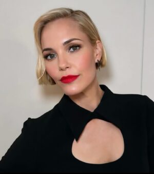 Leslie Bibb Thumbnail - 2.4K Likes - Top Liked Instagram Posts and Photos