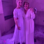 Leslie Grossman Instagram - One last @ahsfx roundup it’s annoying that @russelltovey still looks cute even in death makeup