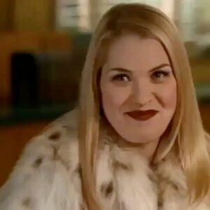 Leslie Grossman Instagram - It is my god given right to post this every year during pride month let me have this one thing it’s one of the few things that bring me joy anyway as always Happy Pride ya cuties. ***For those of you who are too young to know what this is from I don’t have the energy to explain just ask your elders.