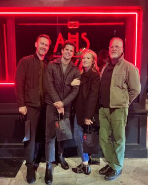 Leslie Grossman Instagram - It’s a wrap on @ahsfx season 11. Had the best time with the best people in the best city in the world ❤️