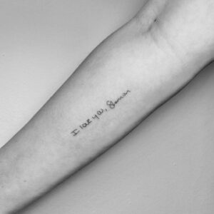 Leslie Grossman Instagram - The sign off from a letter Shannon wrote to me. I wanted to have her writing on my arm so I can see it every day. Thank you @winterstone I love it ❤️