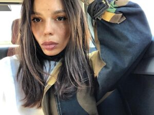 Lesya Fuck Instagram - Это все напоминает апокалипсис. 
Даже и не думала пару недель назад «как, где и с кем» я буду проводить этот карантин) 
жизнь непредсказуема штука 🤷🏽‍♀️
Будьте здоровы пожалуйста и берегите своих близких 🙏🏽💫 все будет хорошо, может нам просто это сниться 😅