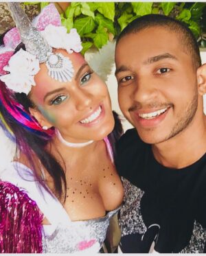 Letícia Lima Instagram - Unidos do Algoritmo, bora entregar engajamento 🍑 
.
Retrospectiva de fantasias! 💖
… da vez em que fui um unicórnio 🦄!
🌟 @blocodafavoritaoficial 
🌟 @sampaio_carol 
🌟 @micheldiamant 
🌟 Styling @erickmaia 
🌟 Make @alinevalentin