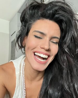 Letícia Lima Instagram - Aquele ato de resistência 💪🏼