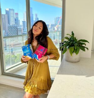 Lex Scott Davis Instagram - Let’s get personal: Stayfree pads have been my go-to for all things period & postpartum related. But Ladies, have you ever used or needed a thong liner? With them, I'm prepared for any surprises and yet comfortable while on the go! Carefree's liners keep me secure and #ReadyForAnything 💪🏽💕 @getcarefree