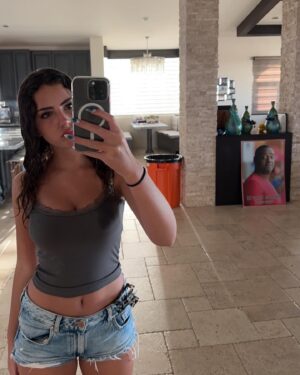 Lexy Kolker Instagram - flicks