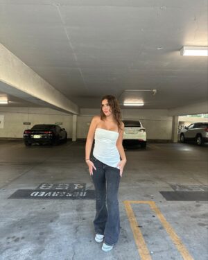 Lexy Kolker Instagram - 📸