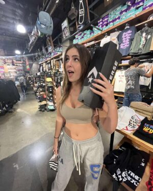 Lexy Kolker Instagram - pics or it didn’t happen