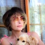 Leyla Bilginel Instagram - Hayatı zorlaştıranlardan değil! Hayatı her yönüyle güzel görenlerden olmak! İşte yaşamın sırrı bu olsa gerek! 🥰🙏 #yaşam #aile #huzur #doğa