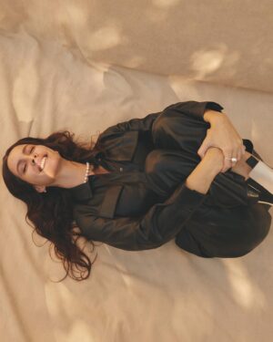 Leyla Feray Instagram - @alemdergisi ✨
Röportaj: @ceylanysimsek 
Fotoğraf: @emreguven
Styling: @asligularslanalp
Saç: @yildirimbozuyuk
Makyaj: @hamiyetakpinar
Prodüksiyon: Armağan Merve BİLGİN, @zeeynepbabacan
Set ekibi: @erdalates, Cem Tanışman
Fotoğraf asistanları: @baturalpyilmaz_, Alican Tükle 
Styling asistanı: @cerengultekin
Video: @oznurozturrk 

@gayesokmenajans
@songulgoksel