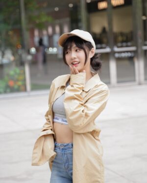 Li Chun Cho Instagram - -
提前先說端午節快樂🍃
因為我想吃粽子了
所以 台北有推薦的中部粽嗎🤣

🧢🧥/ @mlbkorea_taiwan