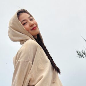 Li Sum Ling Instagram - .
🐲🐉 🇭🇰💦
新年行大運