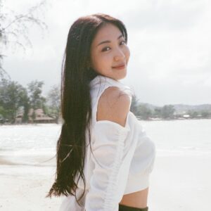 Li Sum Ling Instagram - .
Happy birthday to me 🎂
Stay tuned 🎞️