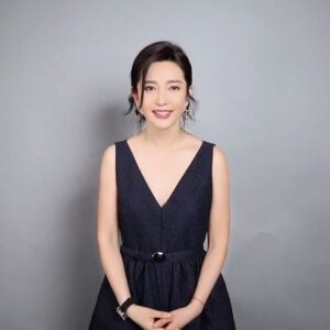 Li Bingbing Instagram - @CarlFBucherer Successfully combining vintage charm with watchmaking art, the new Heritage BiCompax Annual is the amazing watch launched this year. More extraordinary timepieces will be launched during the digital edition of Watches and Wonders 2021. Please stay tuned to the brand's latest updates.
#CarlFBucherer
 #MadeOfLucerne 
#Lucerne1888
#WatchesandWonders2021