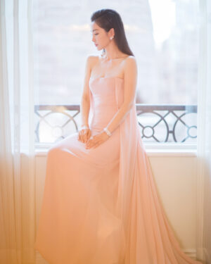 Li Bingbing Instagram - #RL50 #ralphlauren #NYFW  @ralphlauren  Going out for the show 💗