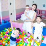 Li Bingbing Instagram - Rainy day has never be a problem for me and my nephews!😜🍭🥁🎡🎈