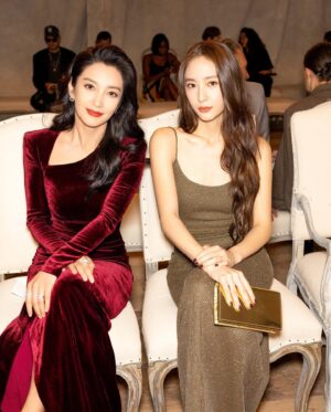Li Bingbing Instagram - A wonderful night！❤️
@davidlauren  #KrisPhillips @paris.ssss @vousmevoyez 

#RLSP24 #RalphLauren #RLCollection #NYFW