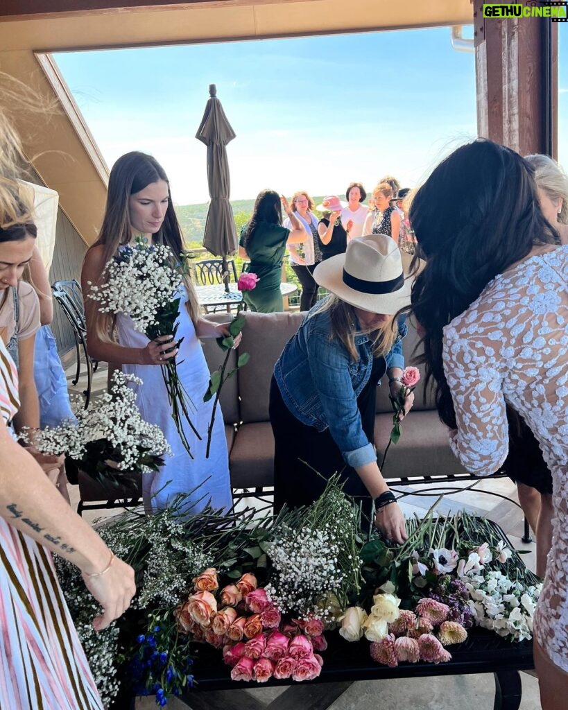 Liana Ramirez Instagram - april (bridal) showers in Texas💍 thank you @fiftyflowers for spoiling us with flowers at my ATX bridal shower! My girls loved the bouquet bar and creating their own arrangements to take home! wearing: @nadinemerabi @nadinemerabibridal ✨🤍thank you for this beautiful dress!